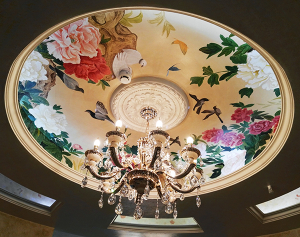 客廳頂面無(wú)錫墻體彩繪